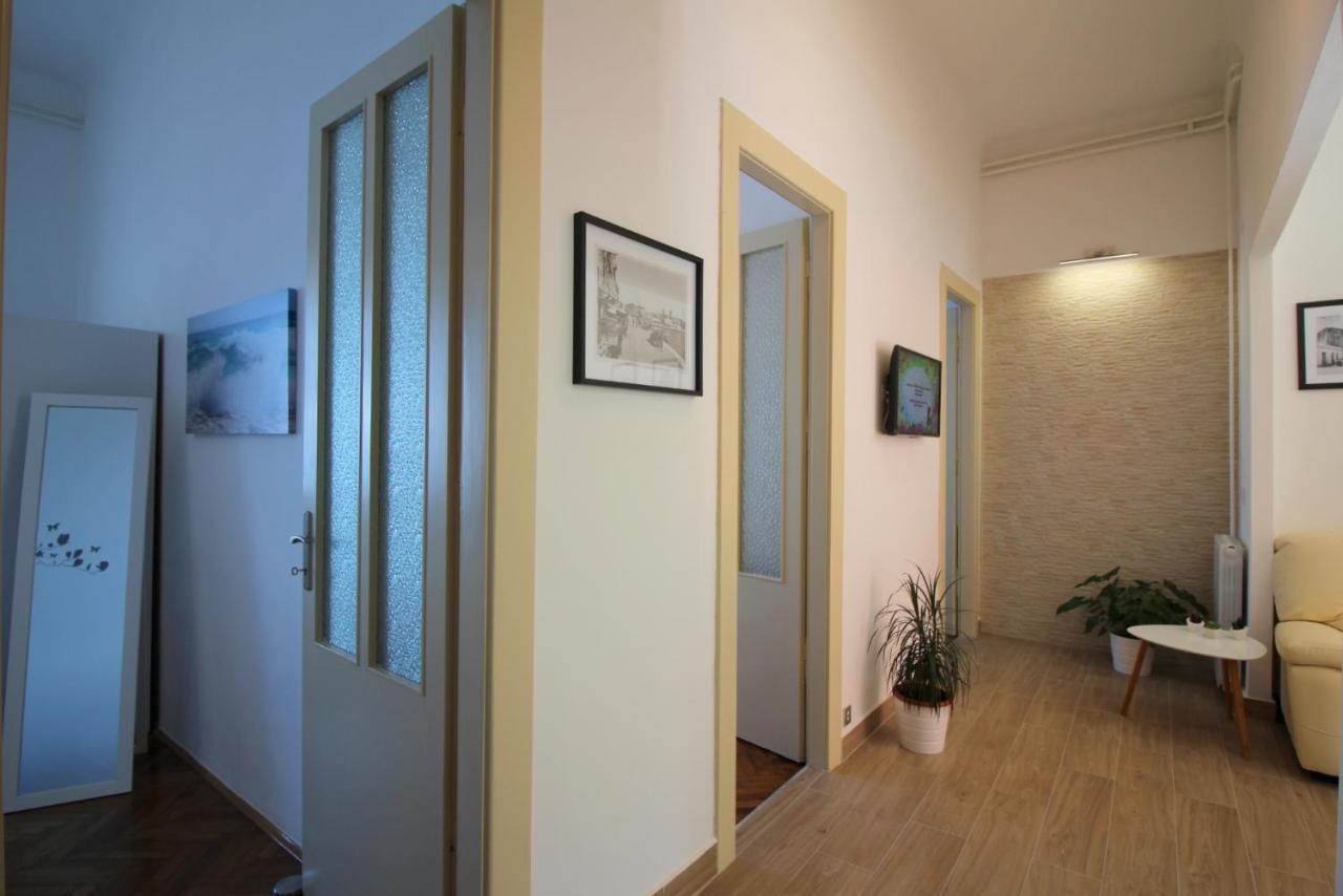 Apartment Old City Porec Exterior photo